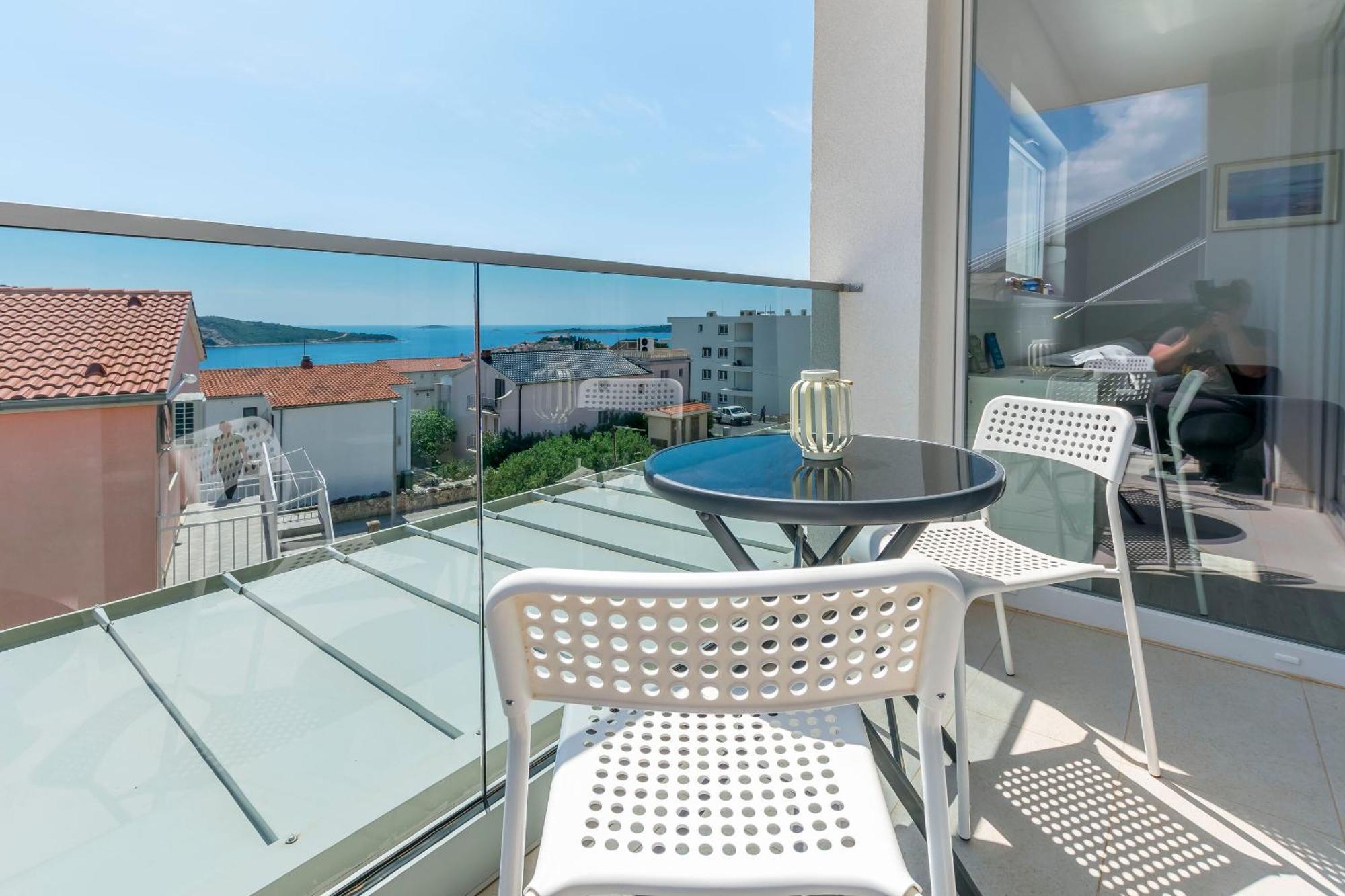 Apartments Tonka Primosten Phòng bức ảnh