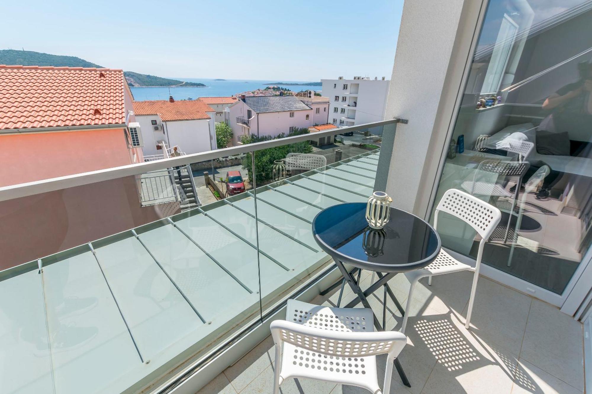 Apartments Tonka Primosten Phòng bức ảnh